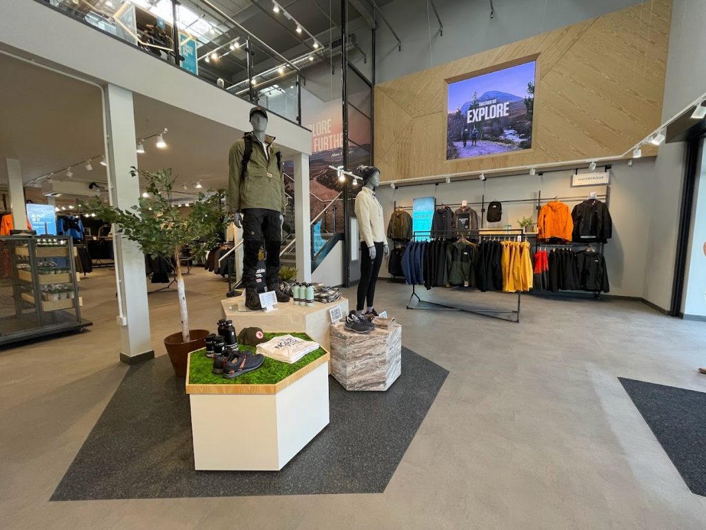 Runners shop outdoor store